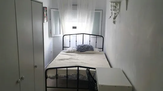 Rooms in Alfafar - photo 1