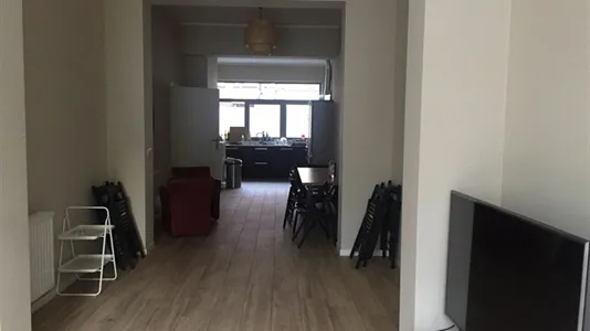 Rooms in Brussels Schaarbeek - photo 9