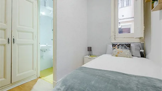 Rooms in Madrid Salamanca - photo 2