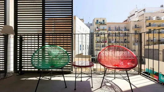 Rooms in Barcelona Ciutat Vella - photo 5