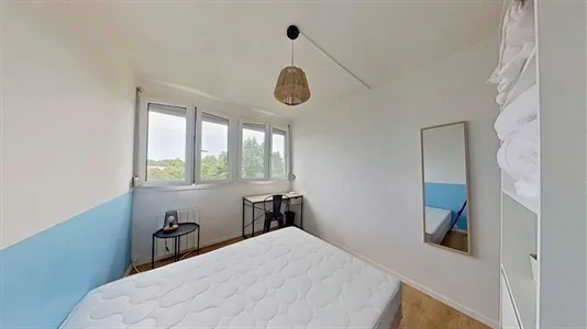 Rooms in Rennes - photo 2