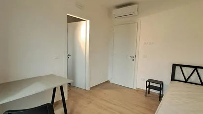 Room for rent in Albignasego, Veneto