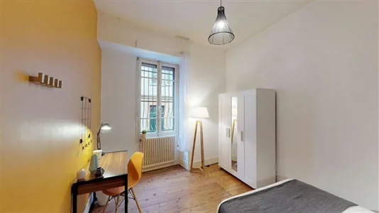 Rooms in Toulouse - photo 2