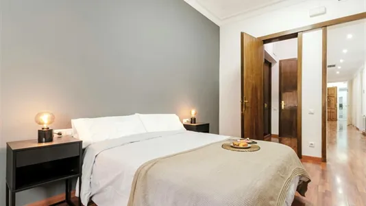 Rooms in Barcelona Sarrià-St. Gervasi - photo 3