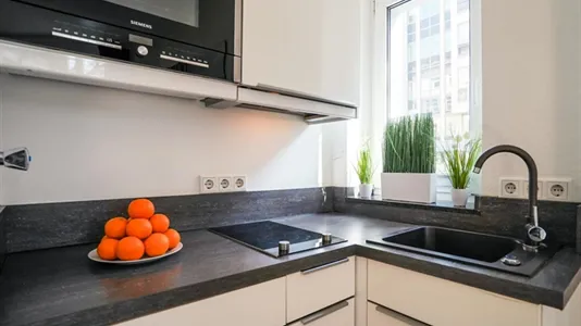 Apartments in Cologne Innenstadt - photo 3