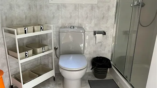 Rooms in Barcelona Eixample - photo 6