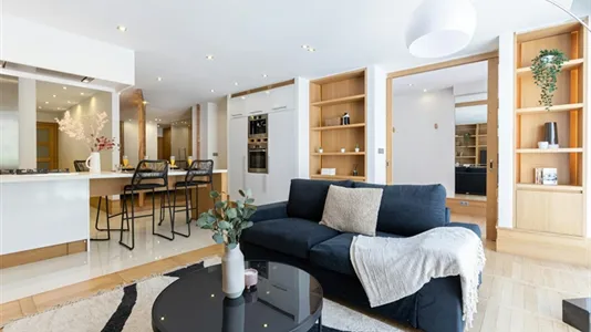 Apartments in Brussels Elsene - photo 2