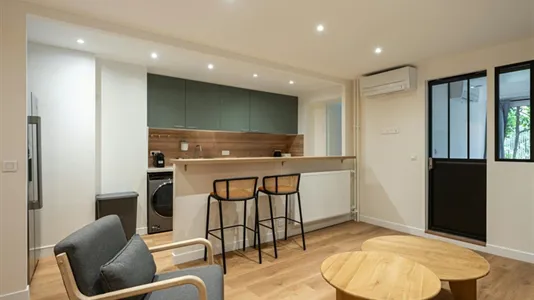 Rooms in Paris 19ème arrondissement - photo 7