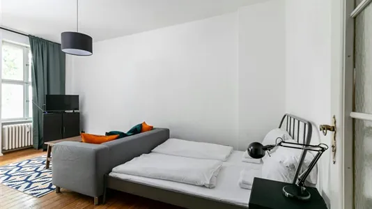 Apartments in Berlin Mitte - photo 1