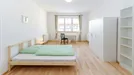 Room for rent, Berlin, &lt;span class=&quot;blurred street&quot; onclick=&quot;ProcessAdRequest(14019643)&quot;&gt;&lt;span class=&quot;hint&quot;&gt;See streetname&lt;/span&gt;[xxxxxxxxxxxxx]&lt;/span&gt;