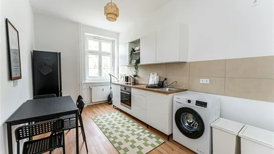 Rooms in Berlin Friedrichshain-Kreuzberg - photo 8