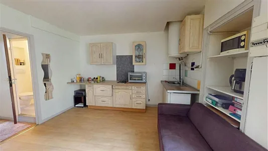 Apartments in Clermont-Ferrand - photo 1