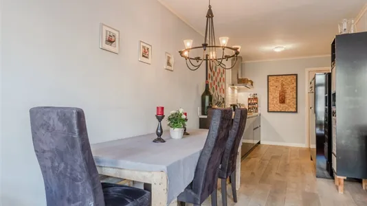 Apartments in Location is not specified - photo 8