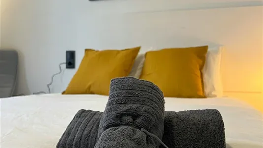 Rooms in Bilbao - photo 4