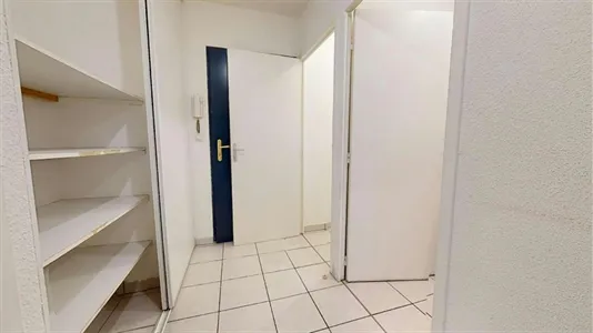 Apartments in Saint-Étienne - photo 8