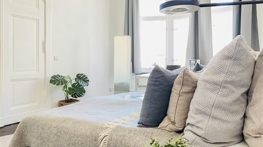 Apartments in Berlin Tempelhof-Schöneberg - photo 4