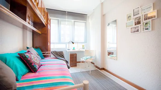 Rooms in Bilbao - photo 5