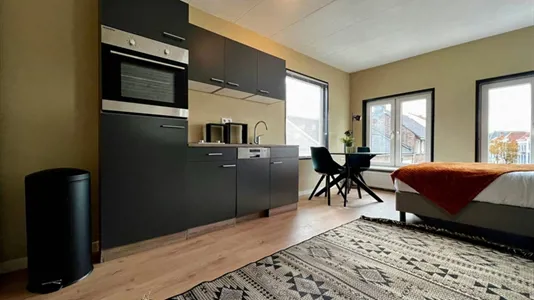 Apartments in Schiedam - photo 1