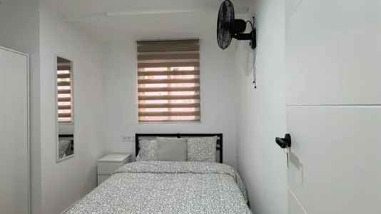 Rooms in Burjassot - photo 3