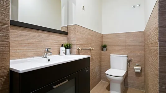 Rooms in Madrid Salamanca - photo 8