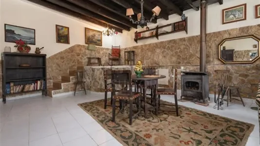 Houses in Caldas da Rainha - photo 4