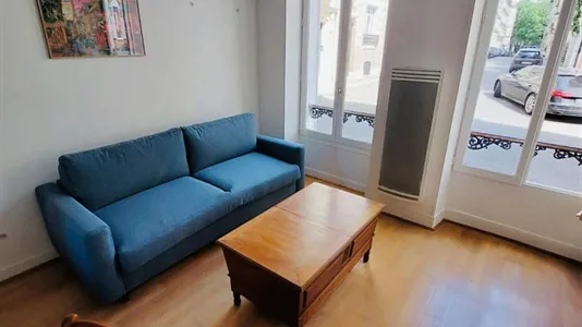 Apartments in Paris 9ème arrondissement - photo 3