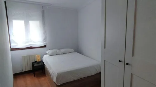 Rooms in Santander - photo 1