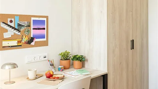 Apartments in Terrassa - photo 8