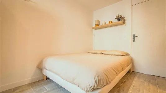 Rooms in Bobigny - photo 2