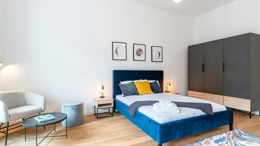 Apartments in Berlin Friedrichshain-Kreuzberg - photo 2