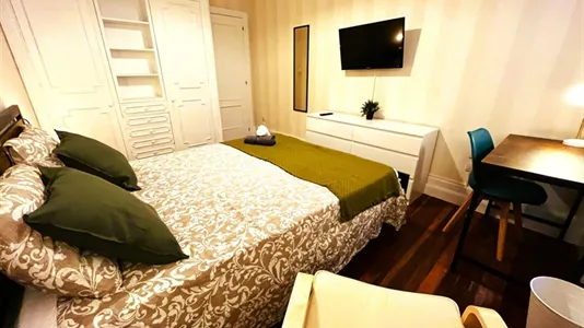 Rooms in Bilbao - photo 5