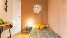 Room for rent, Milano Zona 8 - Fiera, Gallaratese, Quarto Oggiaro, Milan, Via Eugenio Donadoni, Italy
