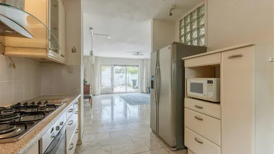 Houses in Location is not specified - photo 4