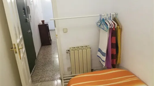 Rooms in Madrid Centro - photo 4