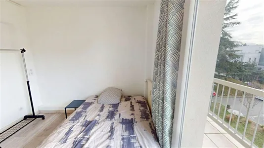 Rooms in Saint-Julien-en-Genevois - photo 5