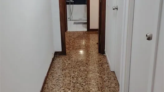 Rooms in Barcelona Eixample - photo 4