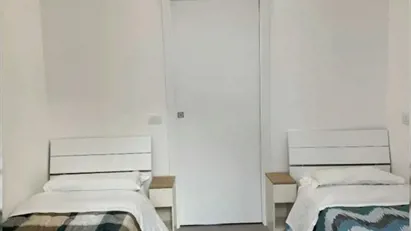 Room for rent in Milano Zona 2 - Stazione Centrale, Gorla, Turro, Greco, Crescenzago, Milan
