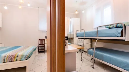 Apartments in Roma Municipio VII – Appio-Latino/Tuscolano/Cinecittà - photo 9