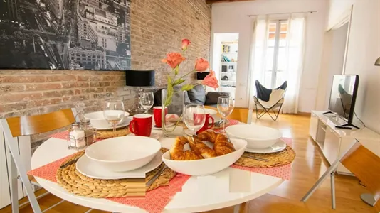 Apartments in Barcelona Eixample - photo 1
