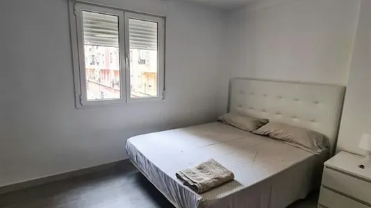 Rooms in el Camí de Vera - photo 8