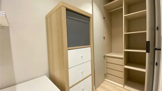 Rooms in Madrid Retiro - photo 4