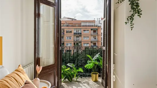 Rooms in Barcelona Eixample - photo 3