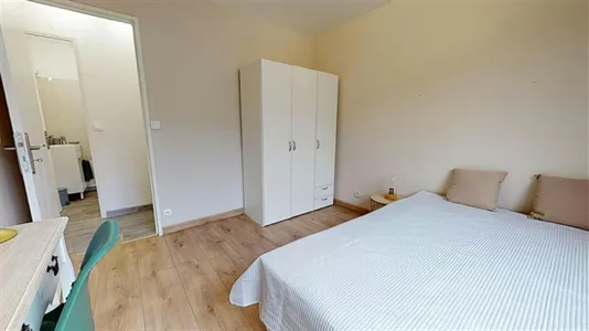 Rooms in Lyon - photo 2