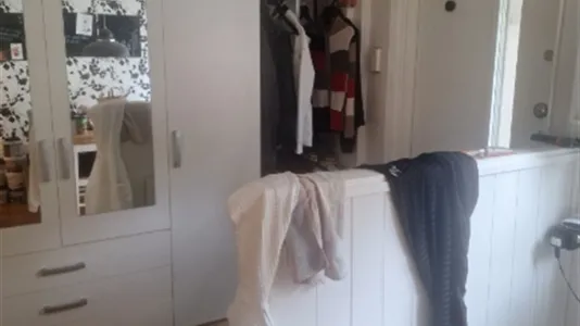 Houses in Huddinge - photo 3