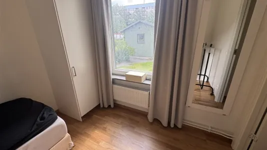 Rooms in Stockholm South - photo 2