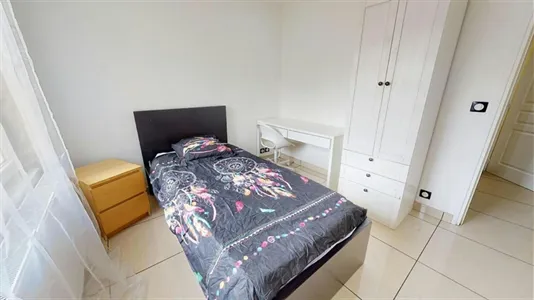 Rooms in Lyon - photo 3