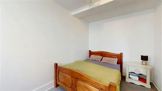Apartments in Saint-Étienne - photo 10