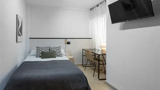 Rooms in Alicante/Alacant - photo 1