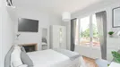 Room for rent, Barcelona Sarrià-St. Gervasi, Barcelona, &lt;span class=&quot;blurred street&quot; onclick=&quot;ProcessAdRequest(14274368)&quot;&gt;&lt;span class=&quot;hint&quot;&gt;See streetname&lt;/span&gt;[xxxxxxxxxxxxx]&lt;/span&gt;