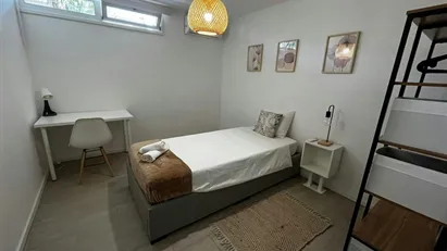 Room for rent in Matosinhos, Porto (Distrito)